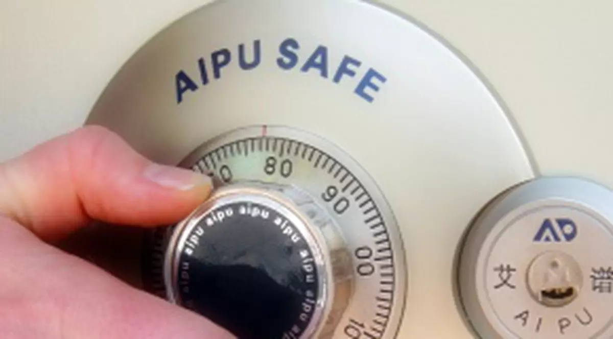 Agenţie de turism din Târgovişte, prădată de hoţi