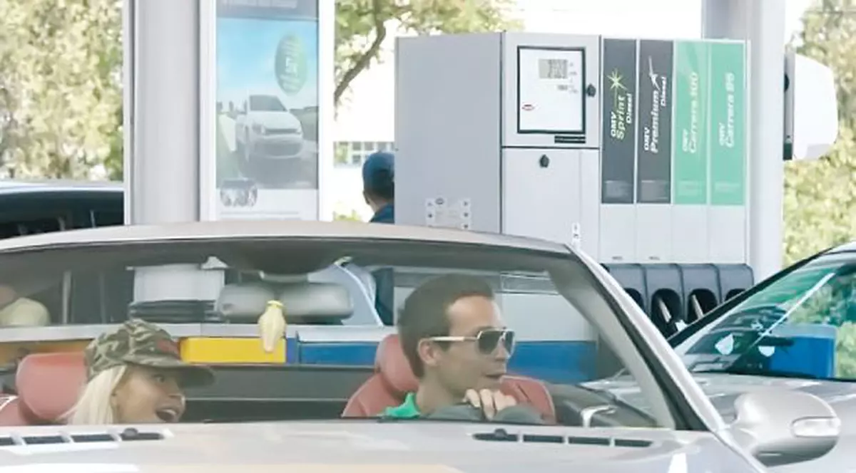 Eva Kent, la pompă pentru Măcelaru