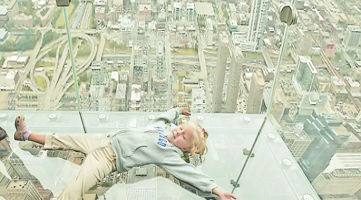 Poţi să ai oraşul Chicago la picioare!