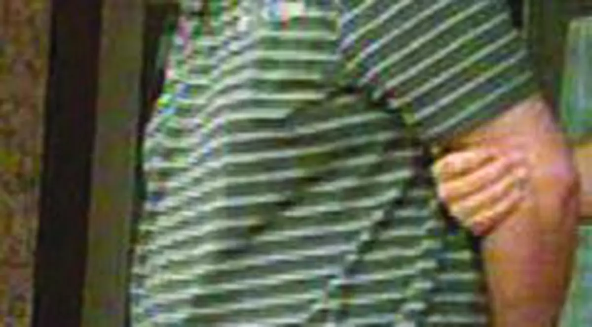 Tânăra împuşcată în cap de iubitul ei se simte mai bine