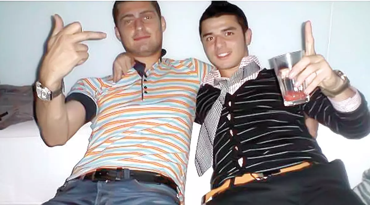 Un chef îi costă leafa pe o lună