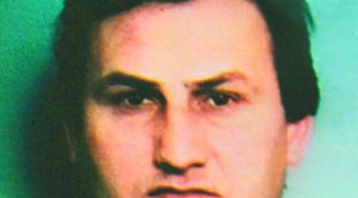 Încătuşat, apoi sărutat de nevastă