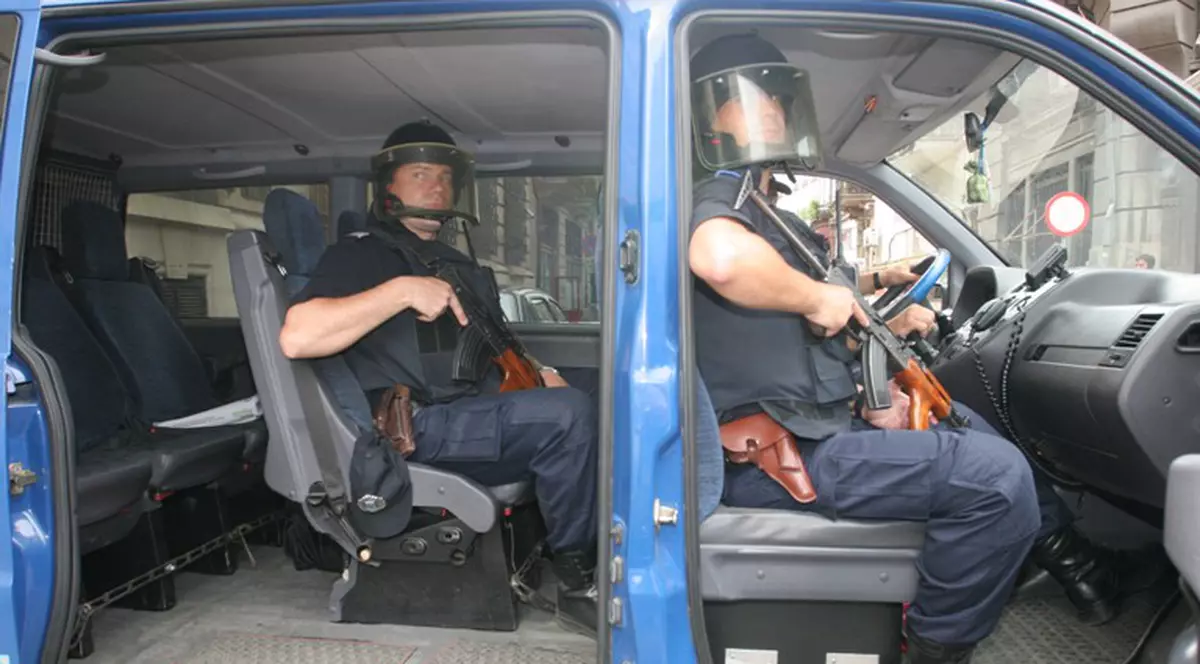 Război între rromi şi maghiari 