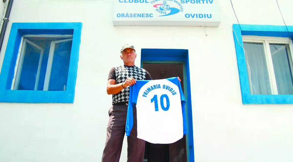 «Gică, ţi-am pregătit tricoul!»