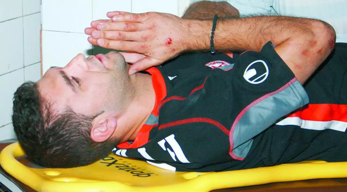 Ionuţ Gheorghe e sărac lipit