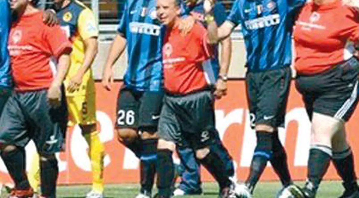 Chivu şi Radu, alături de persoanele cu dizabilităţi