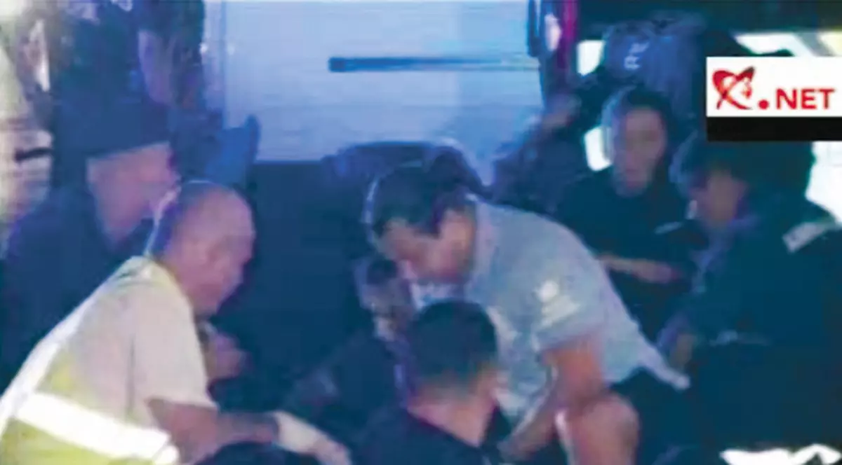 Şase poliţişti unguri, băgaţi în spital!