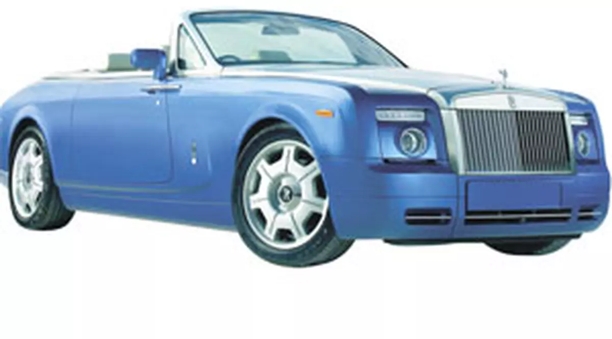 Vând Rolls Royce cu 387.000 €!
