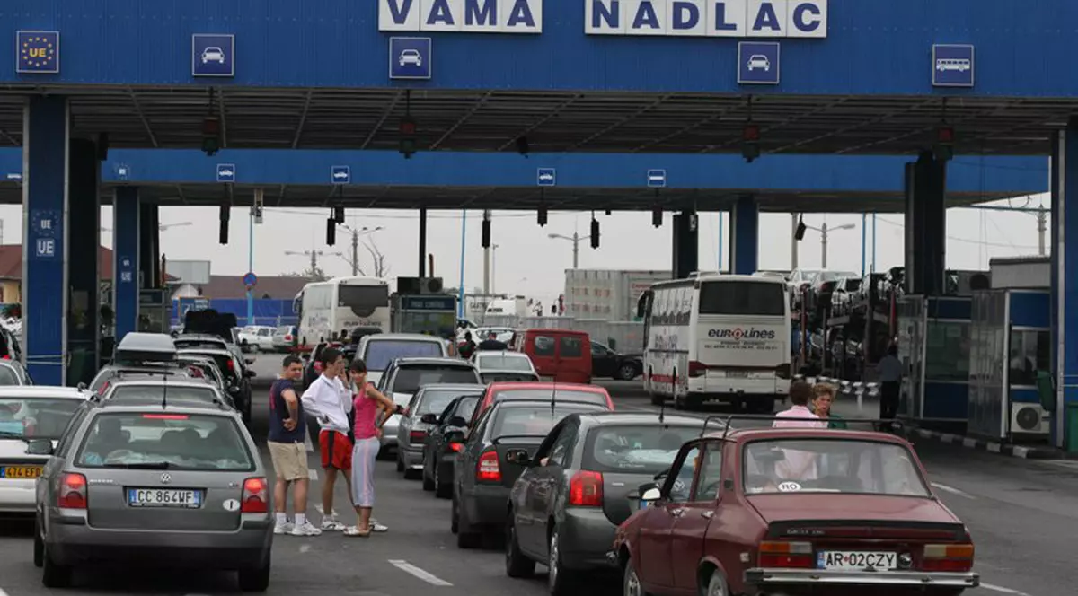 De sărbători, vămile vor fi luate cu asalt.