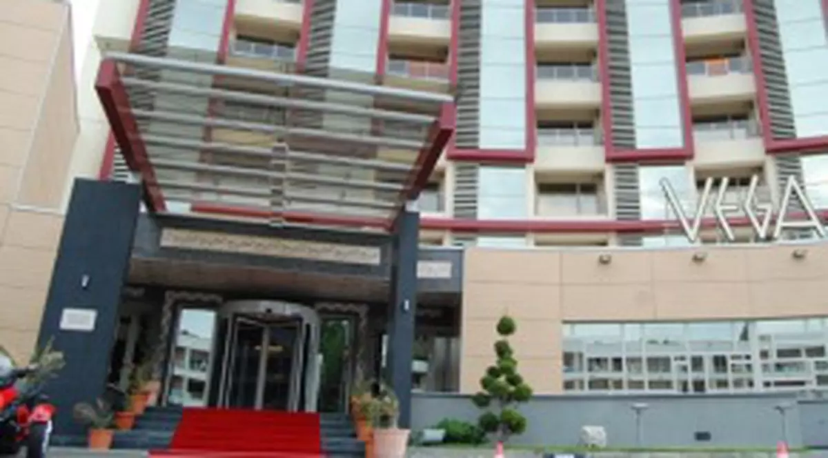 FOTO / Aici stau bogătaşii în Mamaia!