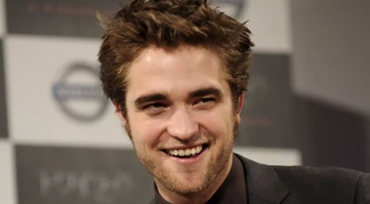 Twilight şi Robert Pattinson, marii câştigători la Teen Choice Awards! 