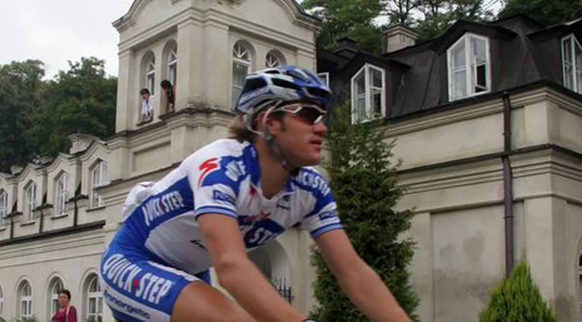 Ciclist amendat că pedala prea încet 