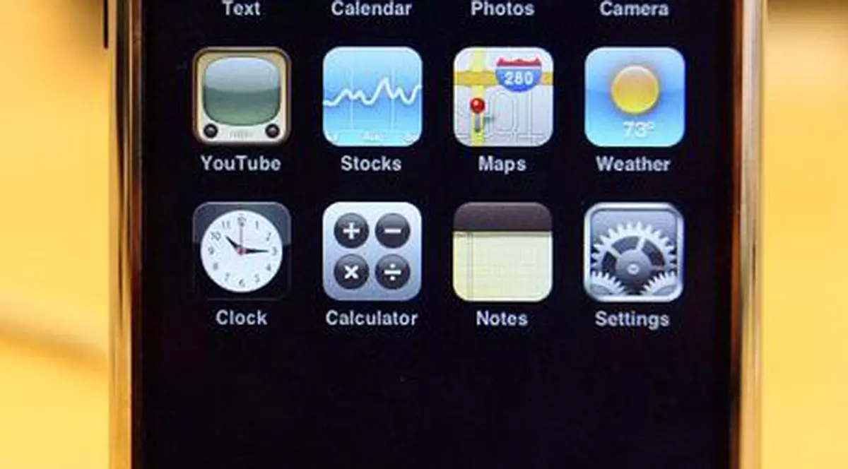 I-a explodat iPhone-ul în mână