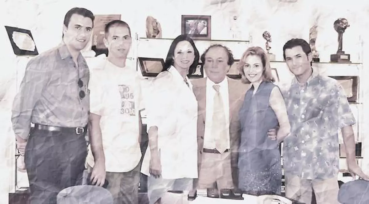 A murit "tăticul surprizelor"