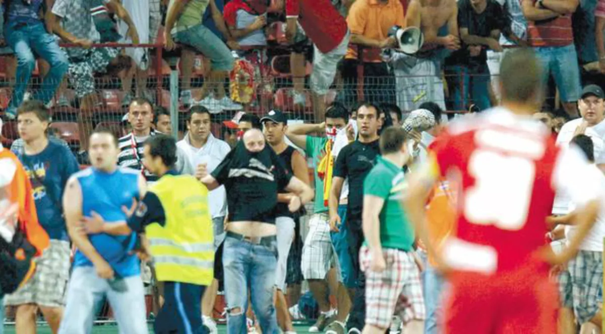 Dinamo, afară din Europa!