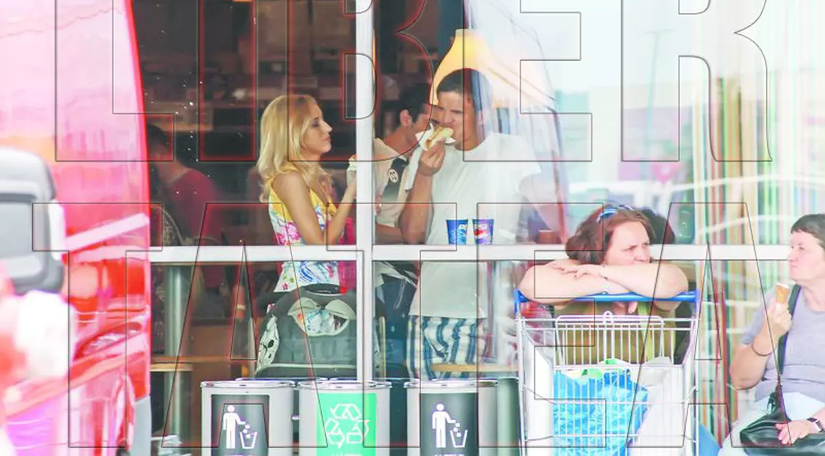 Lazăre, stai prost cu banii?