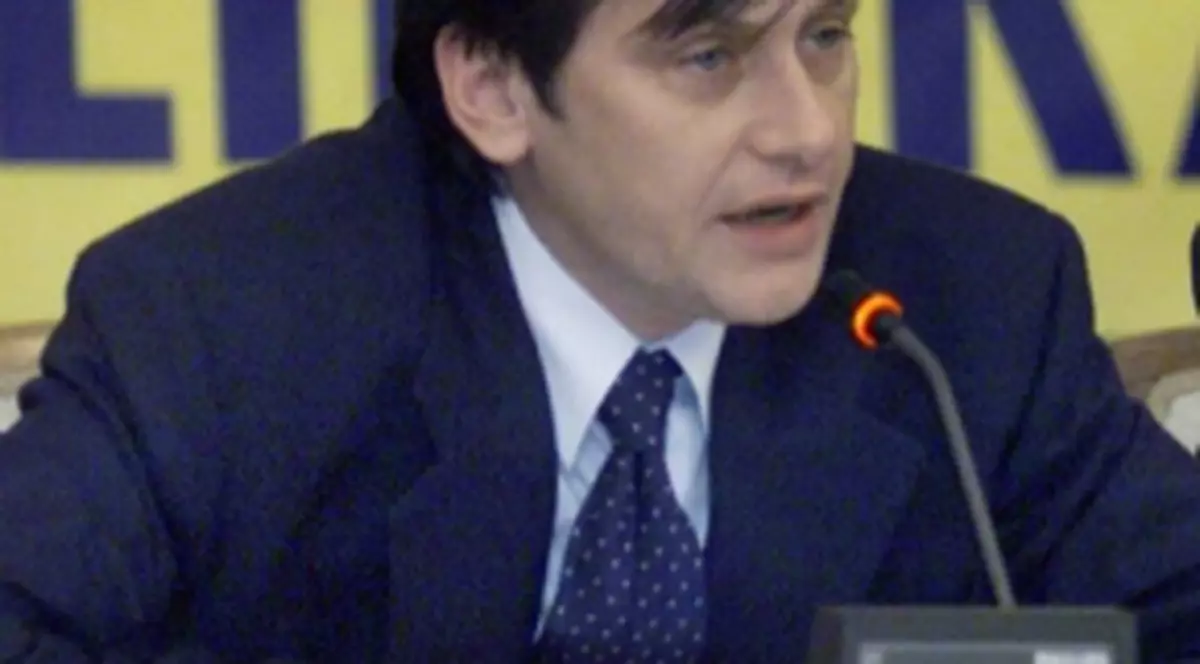 Antonescu: "Mi-ar plăcea să avem un preşedinte de etnie maghiară sau ţigan"