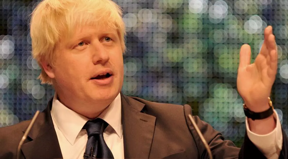 Primarul Londrei, pe coperta celebrei reviste de modă Elle