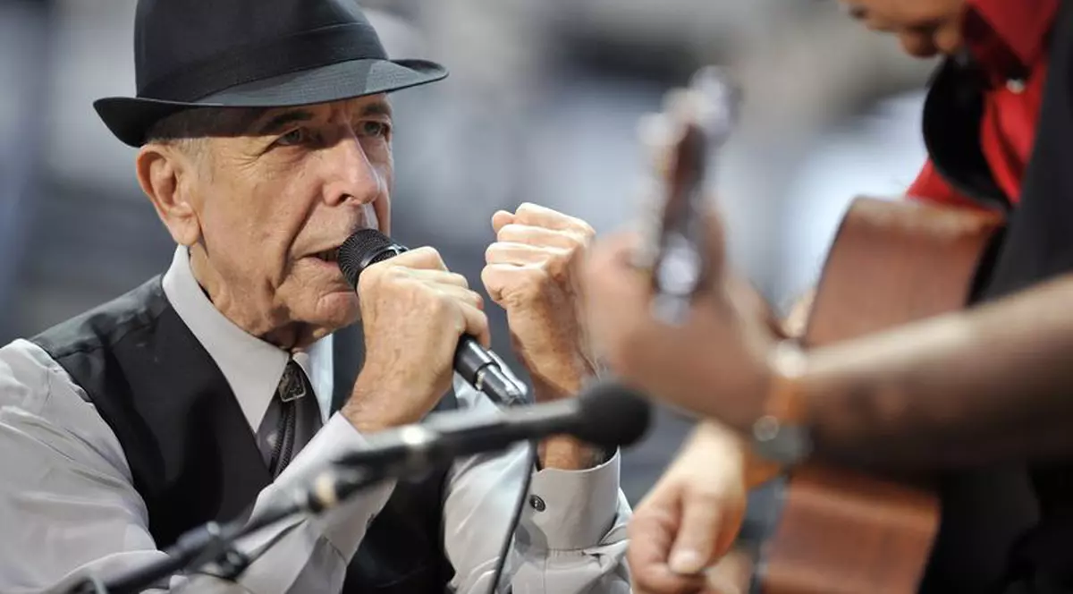 Leonard Cohen a ajuns la Bucureşti
