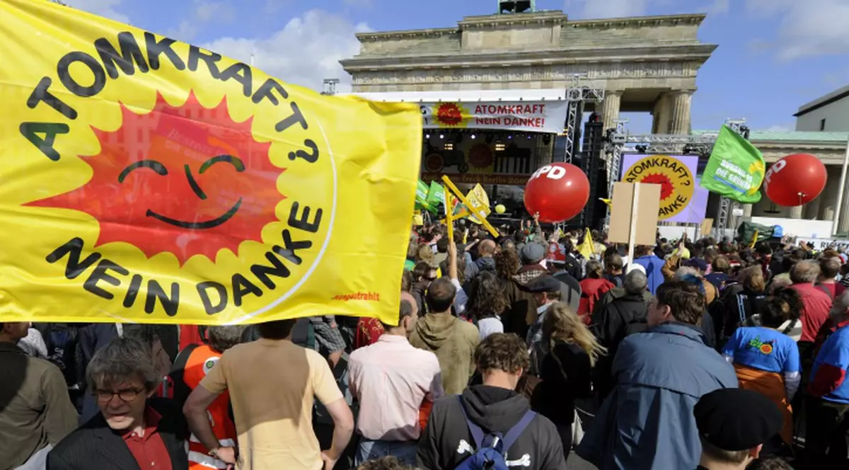 Protest pentru a pune capăt energiei nucleare