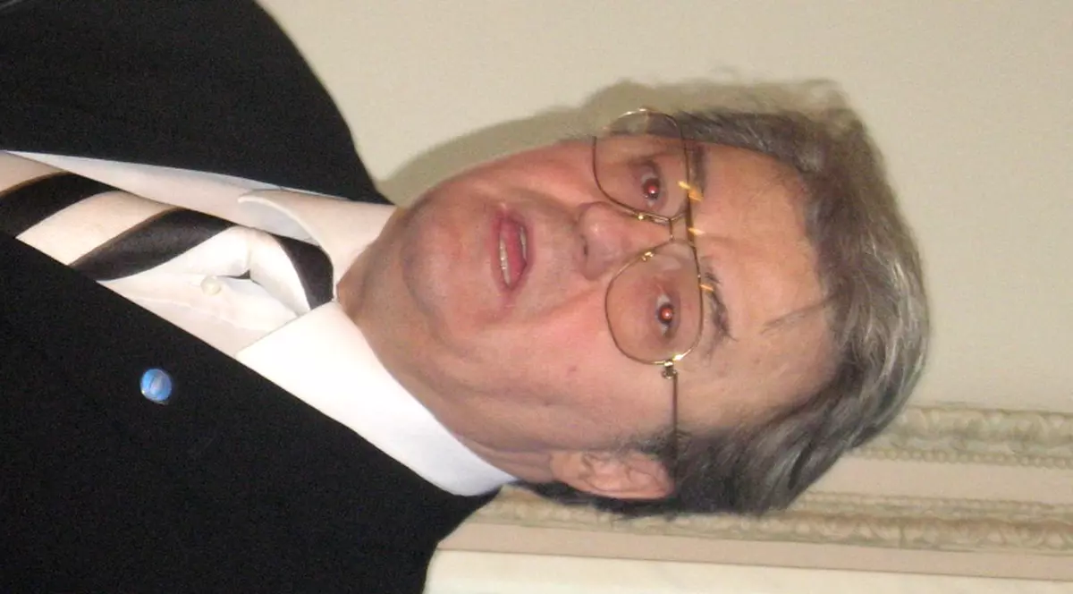 Ungurii din România vor steag, stemă, imn şi graniţe