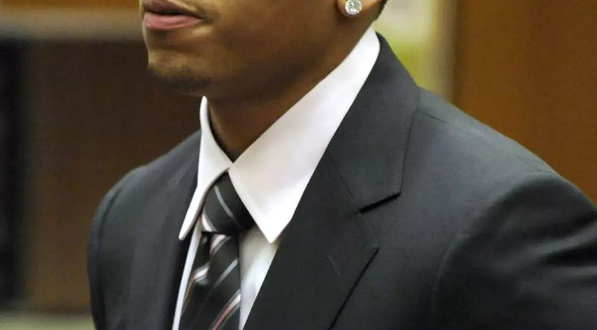 Chris Brown, îngeraşul mamei