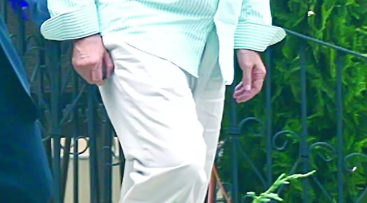 Tări, ce burtoi ai făcut!