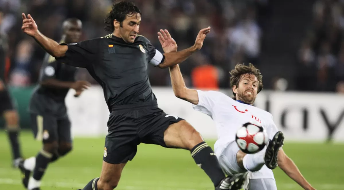 Real Madrid a jucat fără sponsor pe tricou în Elveţia