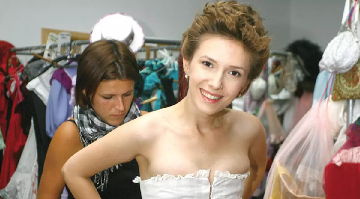 Adela Popescu: «Mi-ar fi plăcut să trăiesc în 1900»