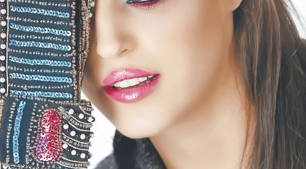 Machiază-te cu roz şi bleu 