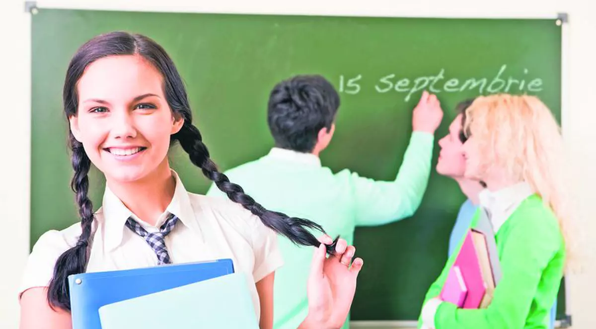 Horoscopul elevilor / Află cum îţi va merge la şcoală anul acesta