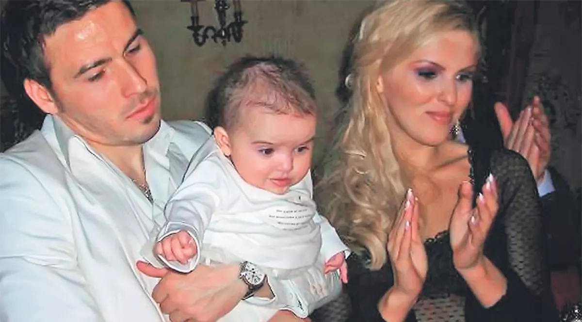 Adrian Cristea şi Denisa Nichifor s-au împăcat pentru copil