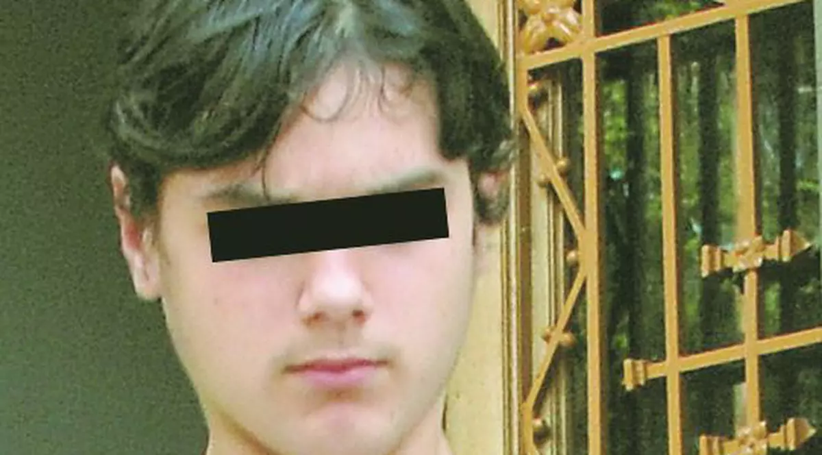 Puştiul criminal îşi doreşte filme şi multe cărţi