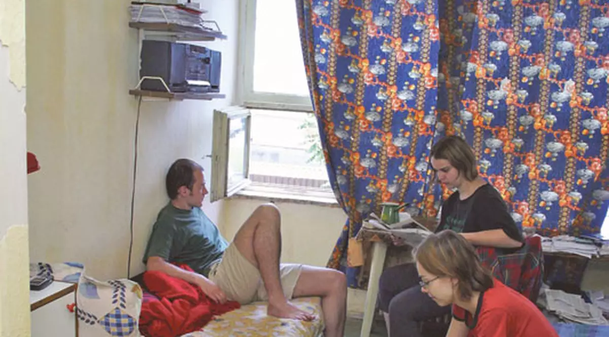 Cel mai ieftin loc în cămin, 40 de lei pe lună