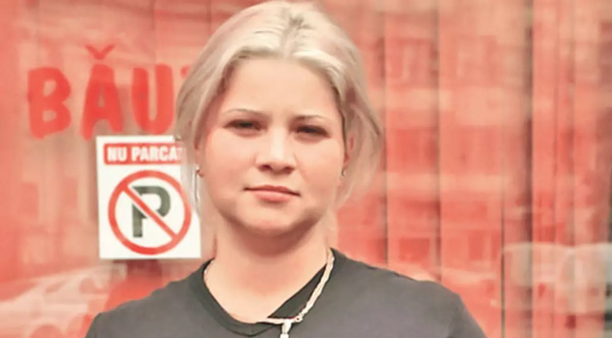 A apărat-o cu pistolul de fostul soţ