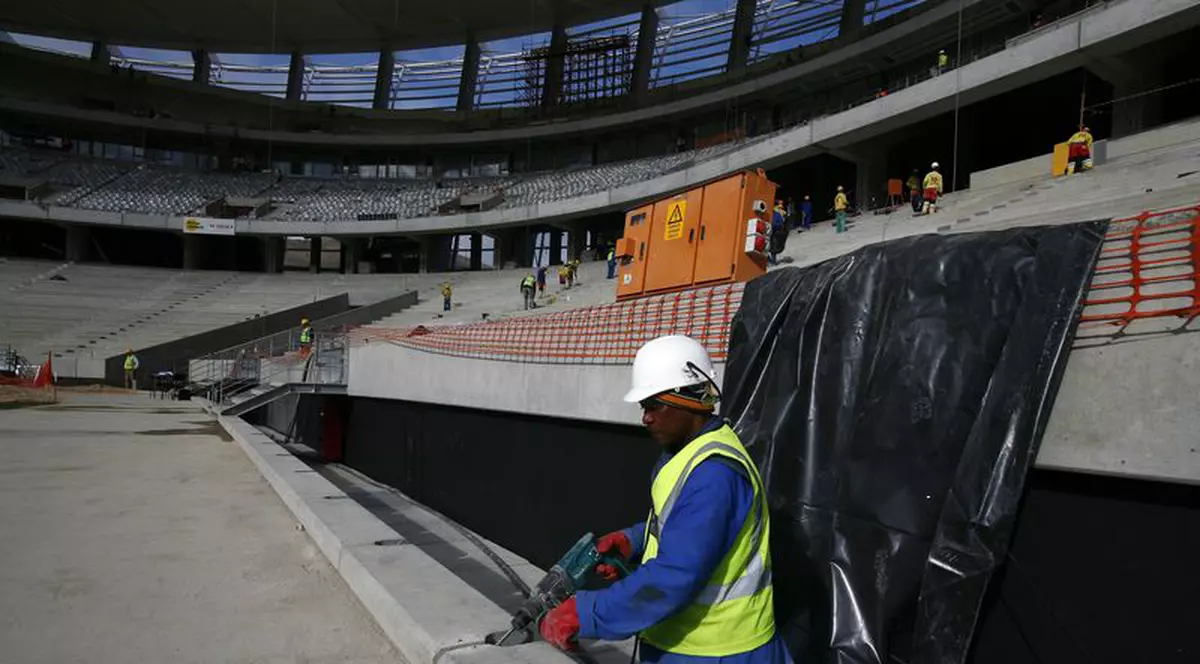 Un român a inventat un ciment făcut din deşeuri