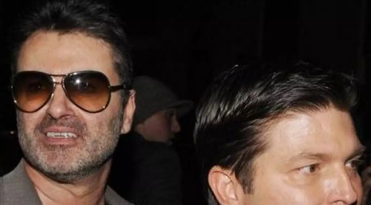 George Michael neagă că ar fi fost părăsit de iubit