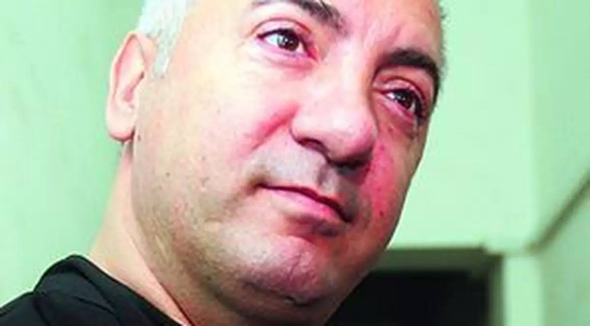 "Sunt convins că Adrian Enache şi Iuliana Marciuc vor trimite invitaţii de nuntă la anul"