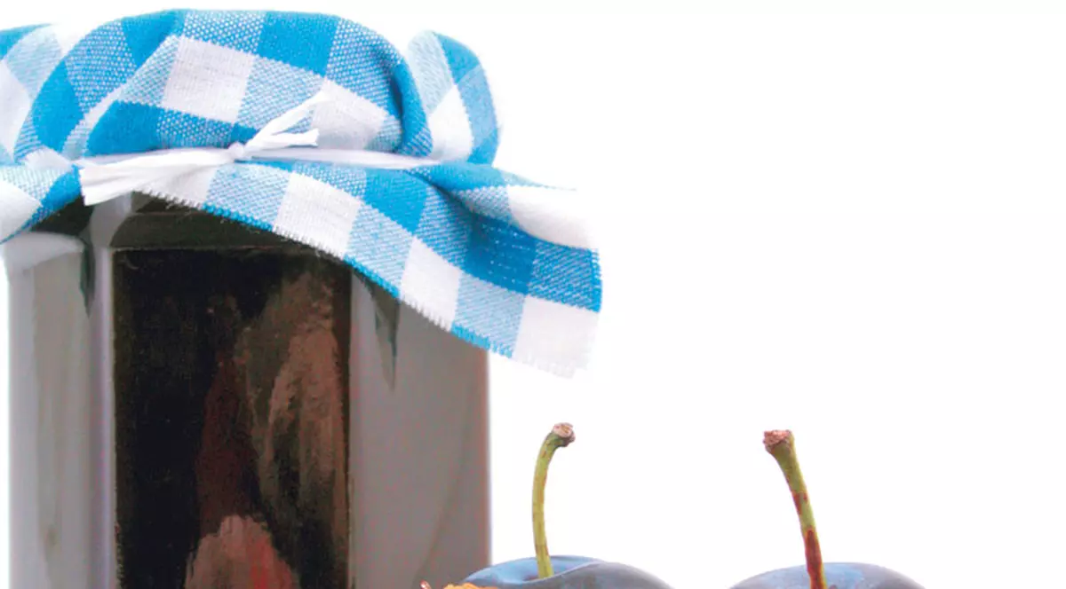 7 reţete delicioase cu prune