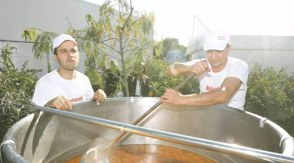 Iată ciorba de 1.000 de litri