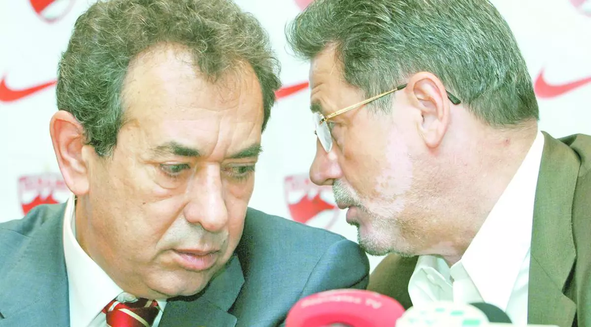 Se mai face o echipă Dinamo! Nicolae Badea își lansează și el o trupă nouă. Cornel Dinu a confirmat