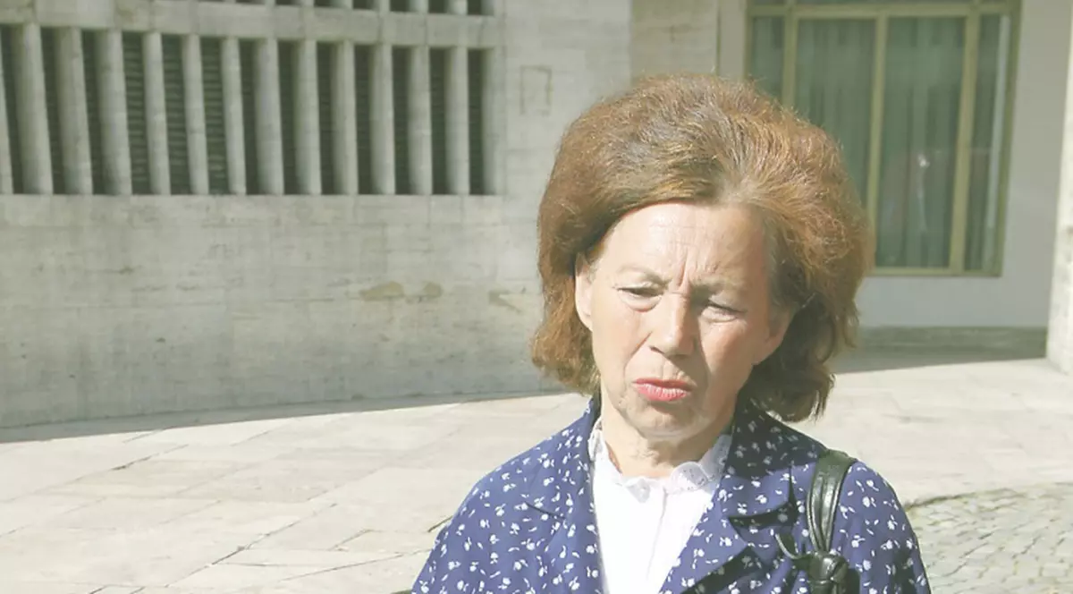 Candidată la Preşedinţie caut soţ