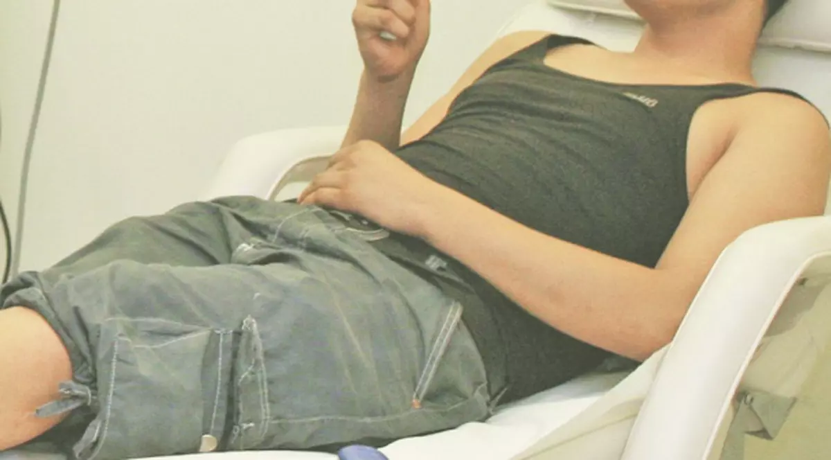 Adrian Pescariu: "Ce marfă de buze mi-am tras!"