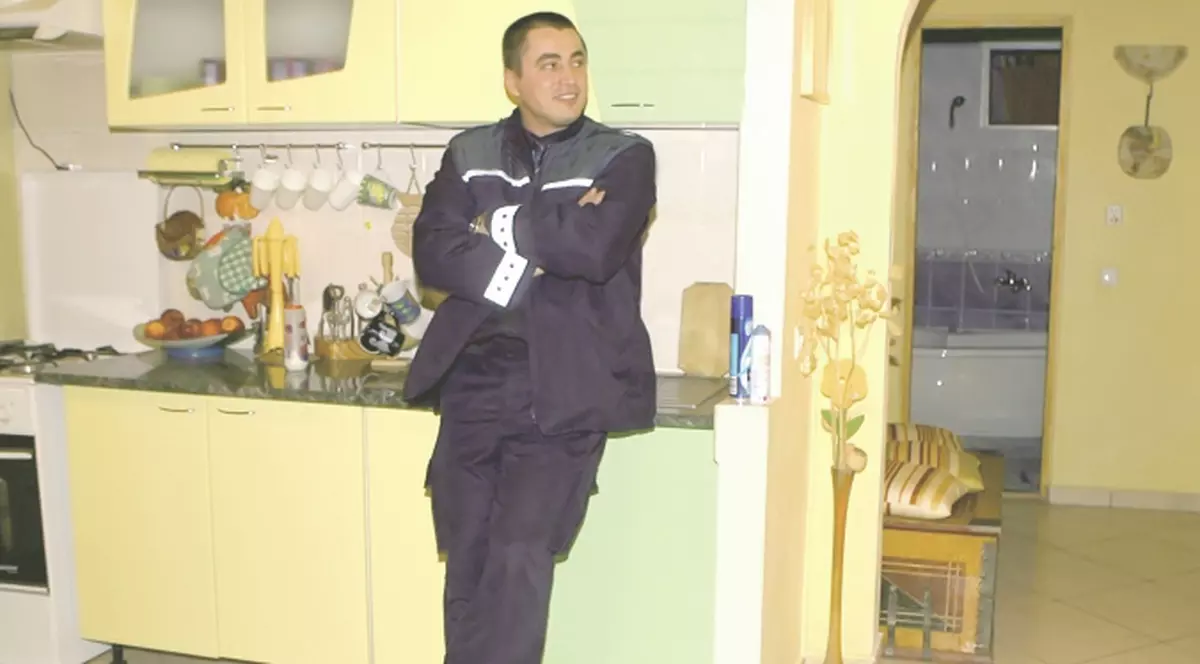 Cine mai stă în casele groazei?