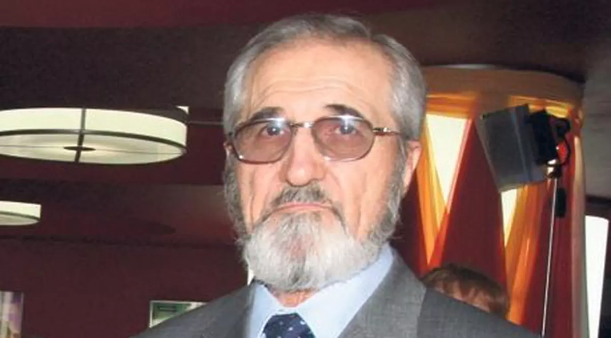 Starea lui Gheorghe Dinică nu s-a ameliorat