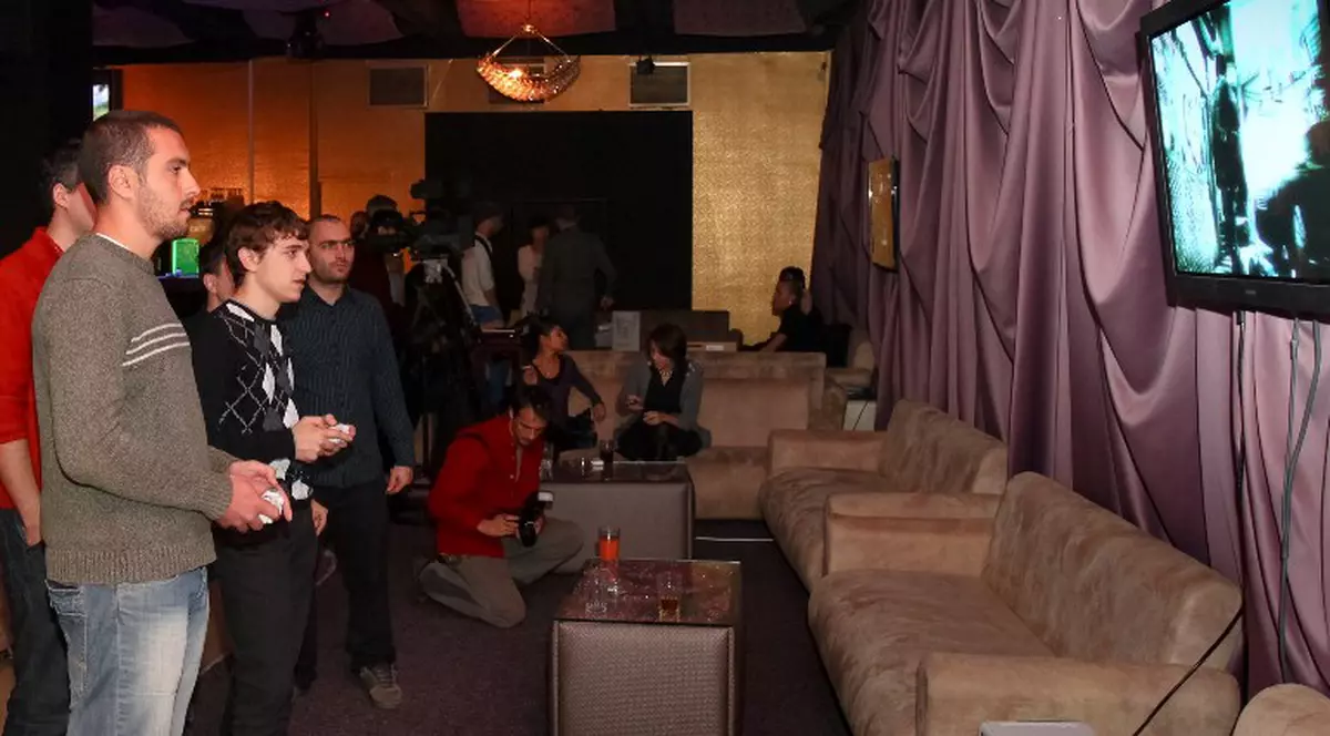 VIDEO / Gamerii din România, în ”casă nouă”