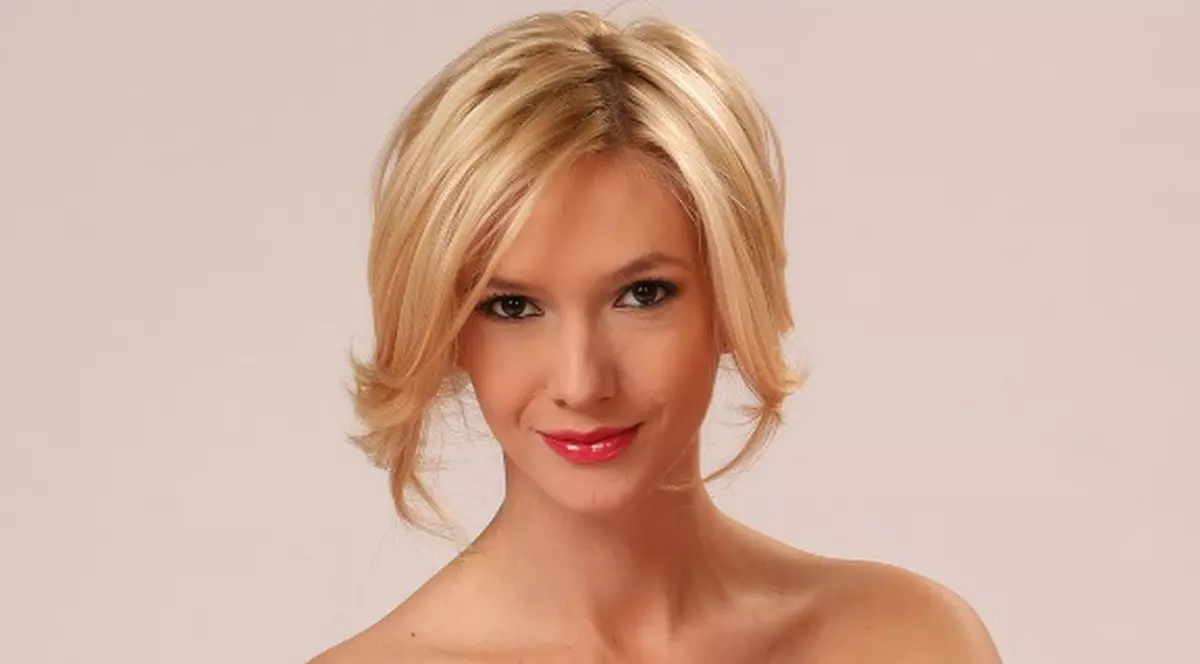 Adela Popescu şi Răzvan Fodor pleacă de sărbători în Thailanda