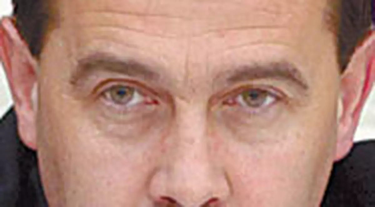 Bugetarii, trimişi acasă