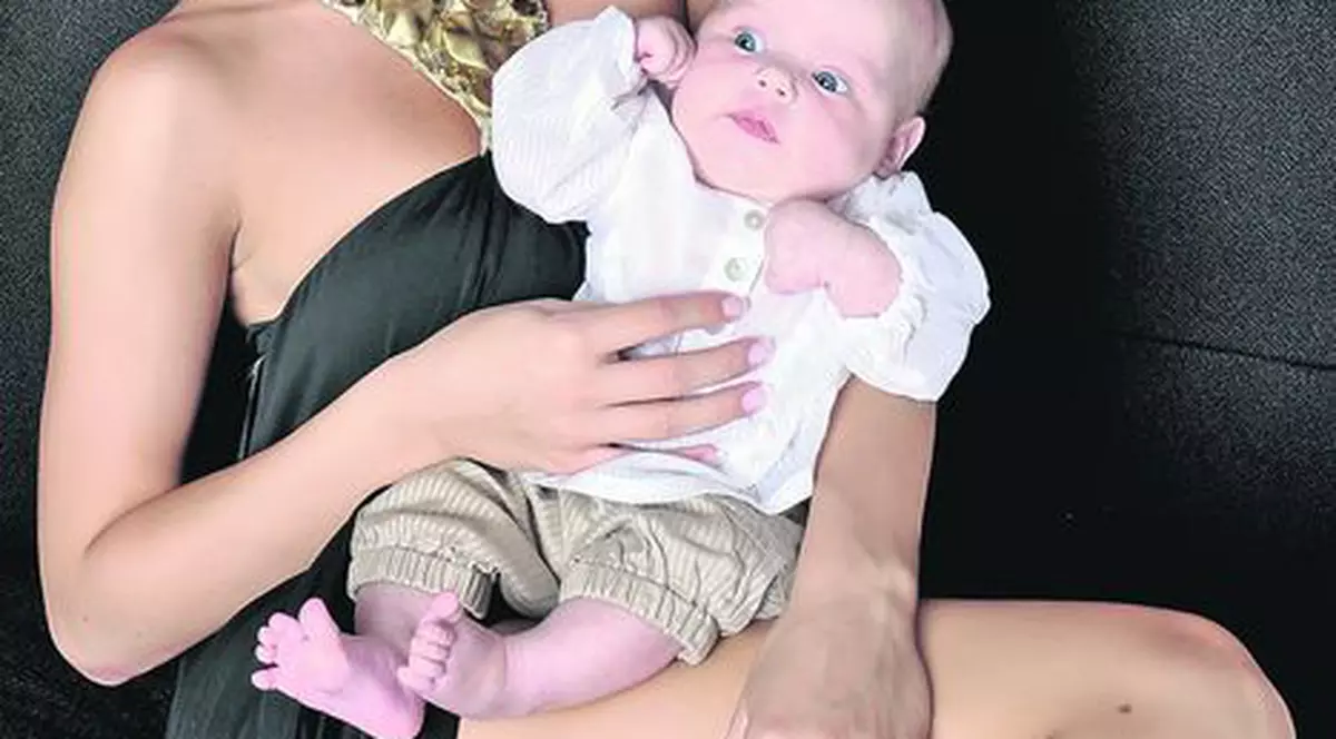 Andreea Spătaru îşi botează fetiţa abia în ianuarie