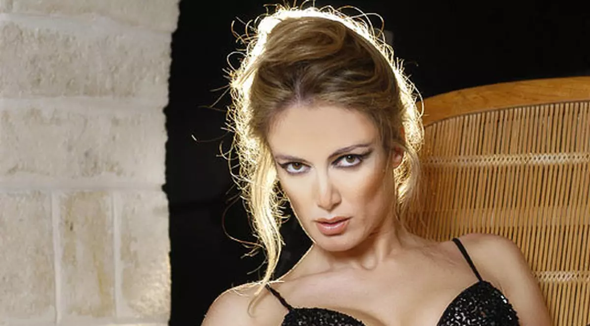 Patrizia D’Addario despre Berlusconi: «Reuşea să satisfacă cinci femei odată»